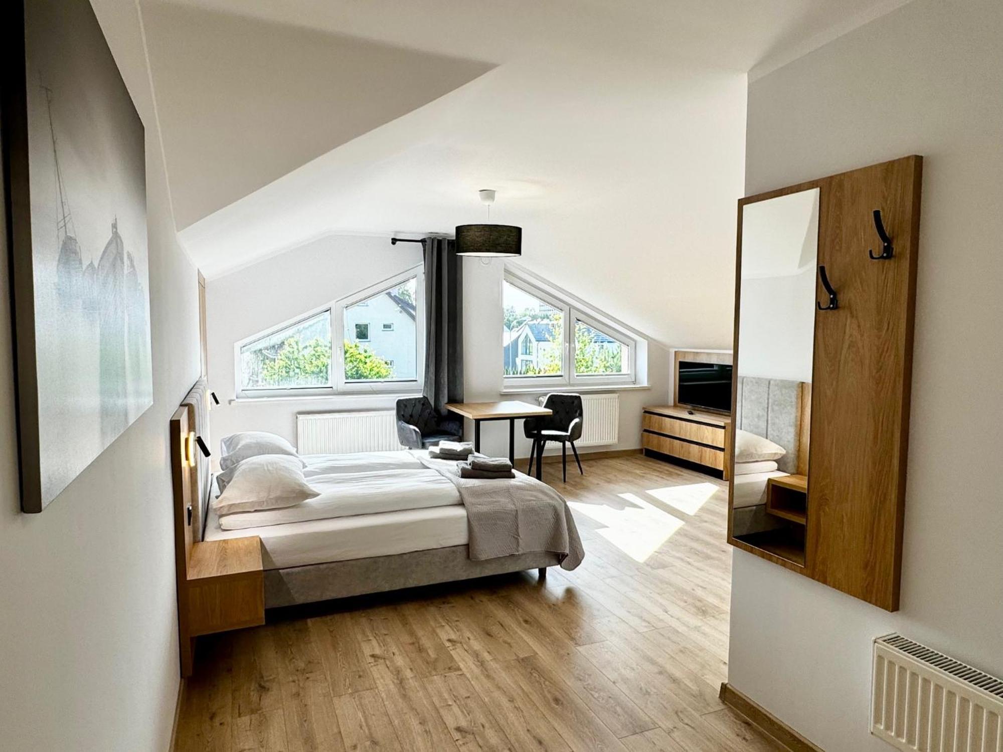 Apartamenty Flauta ยาสต์เชอเบีย กูรา ภายนอก รูปภาพ
