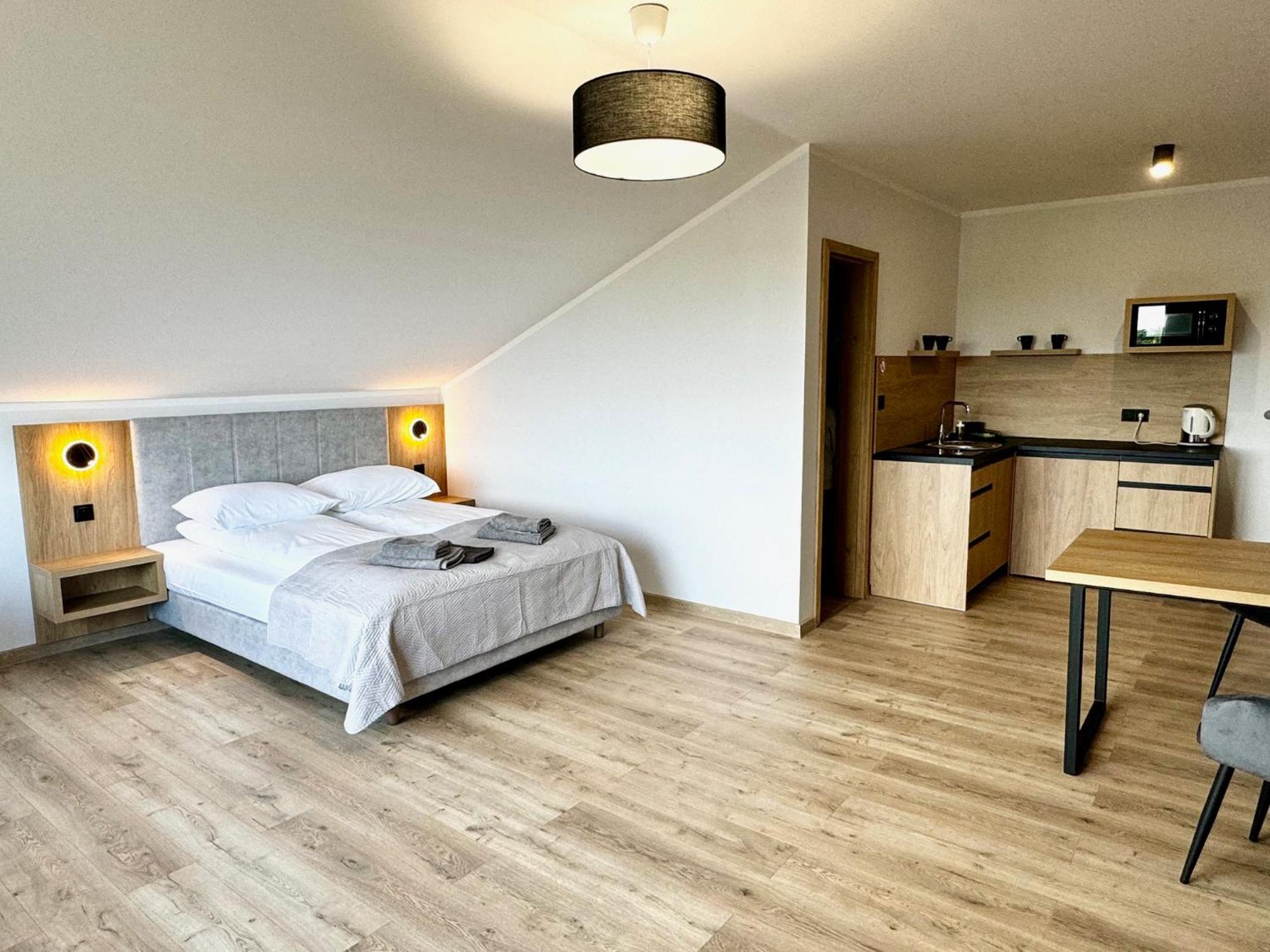 Apartamenty Flauta ยาสต์เชอเบีย กูรา ภายนอก รูปภาพ